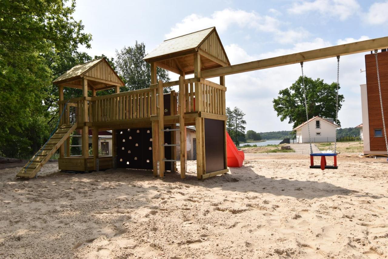 Feriendomizil Im Luftkurort - Ferienhaus-Sauna-See-Onsenbad Krakow am See Dış mekan fotoğraf